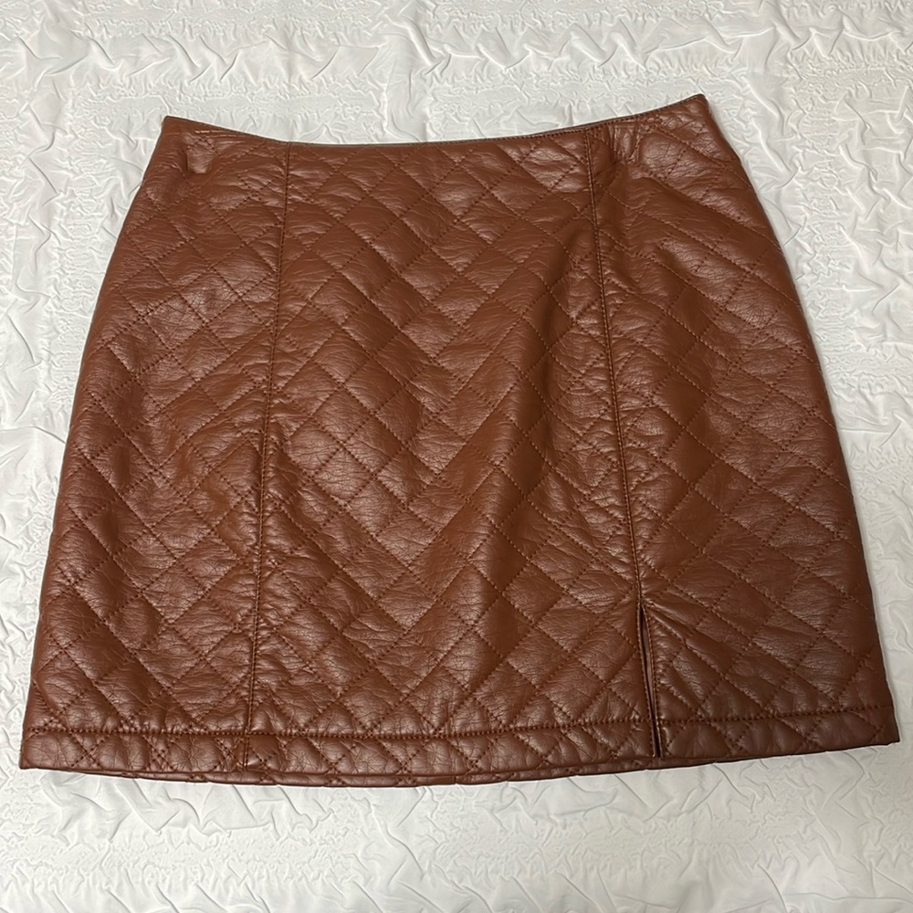 Brown mini skirt